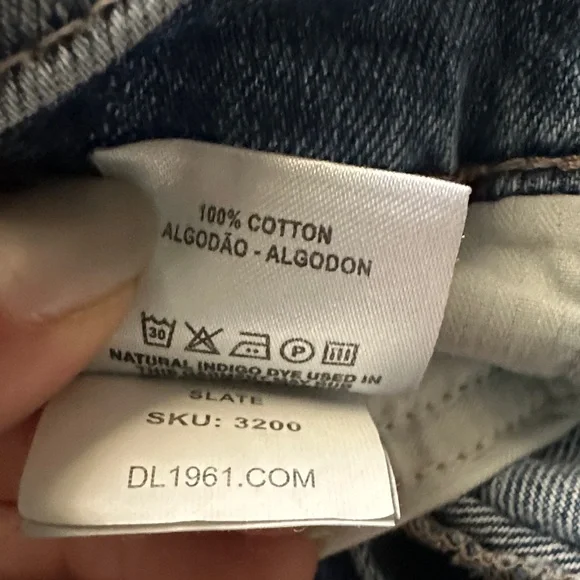 DL1961 Anthropologie Hepburn Ultra High-Rise Distressed Wide Leg Jeans Size 28 - Picture 16 of 16